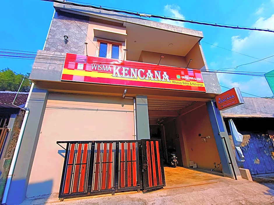 Wisma Kencana Syariah near UNS Mitra RedDoorz