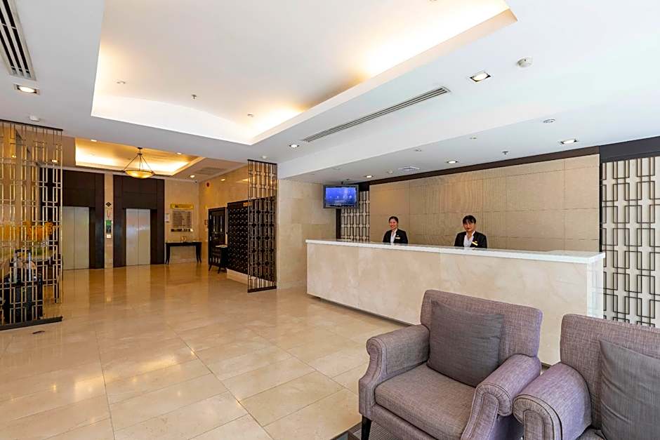 Cape House Langsuan Hotel