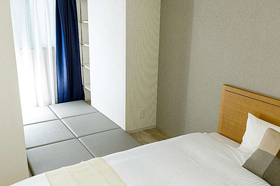 Minn Umeda East