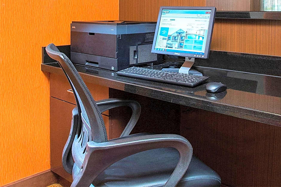 Fairfield Inn & Suites by Marriott Terre Haute