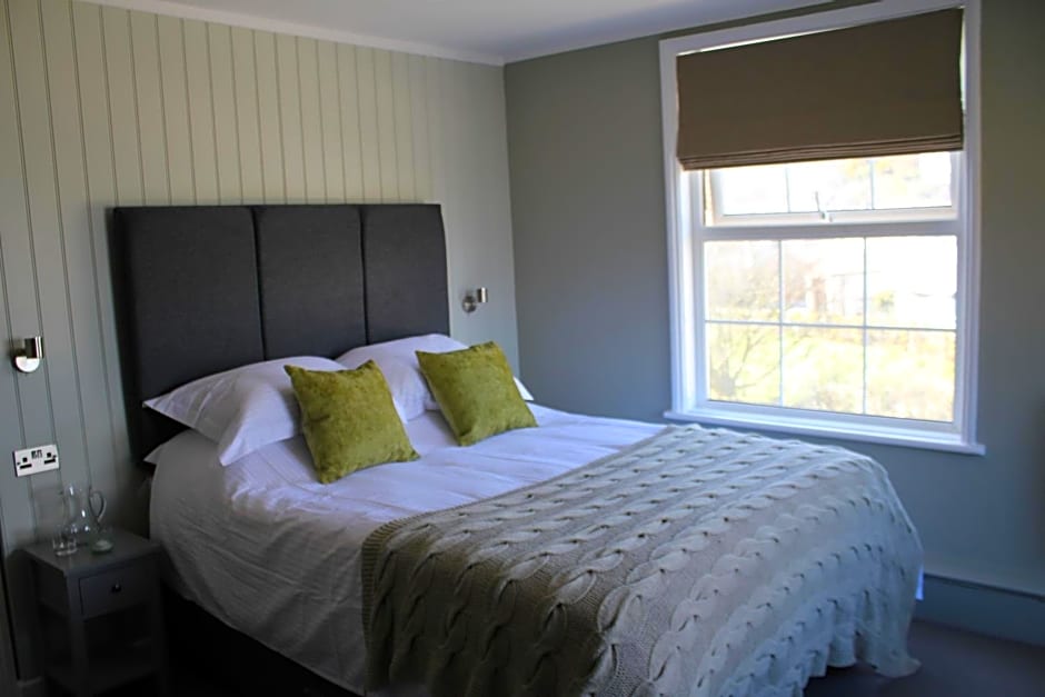 The Five Pilchards Inn