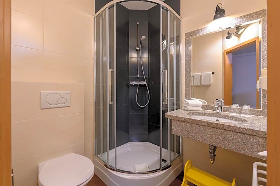 SleepinRoomz Boutique Hotel