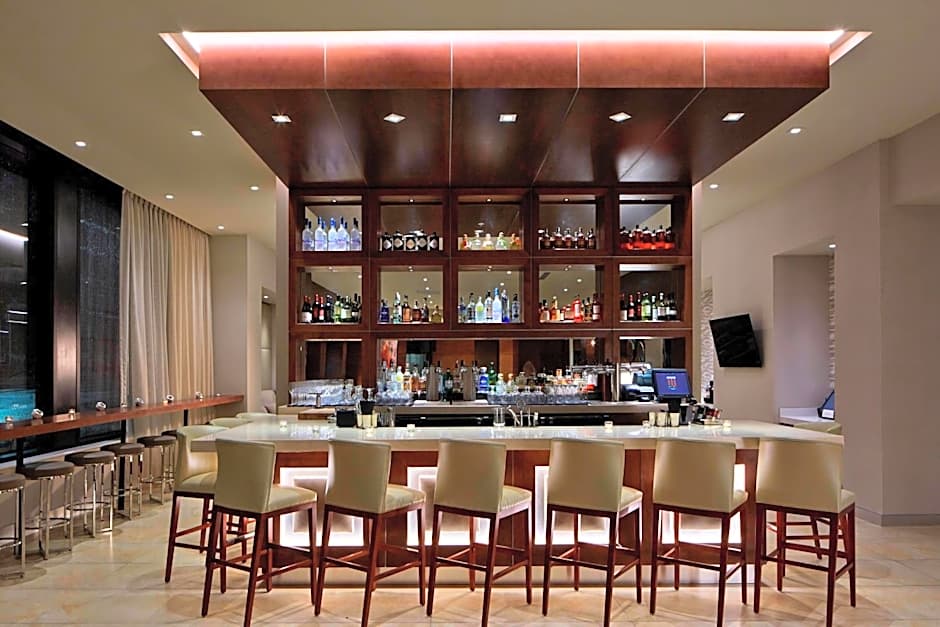 AC Hotel by Marriott Des Moines East Village