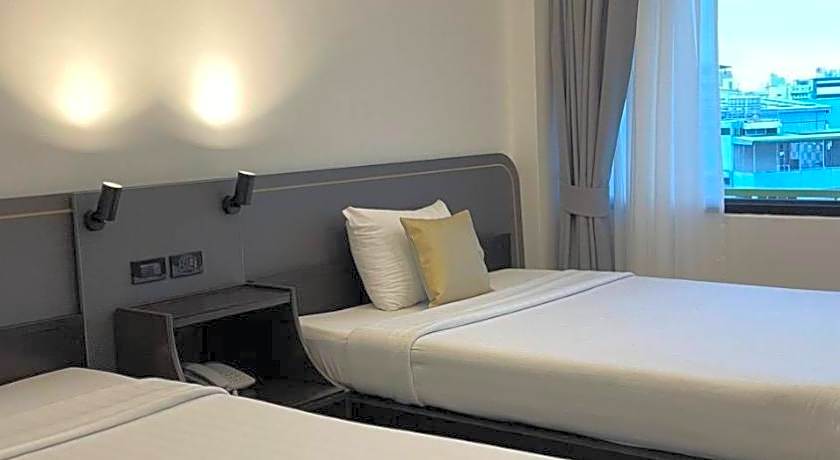 The Krungkasem Srikrung Hotel