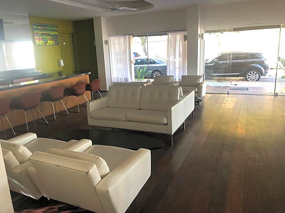 Apart Hotel Delphin Guaruja