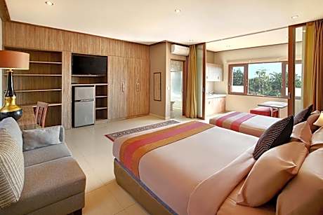 Superior Deluxe Double or Twin Room