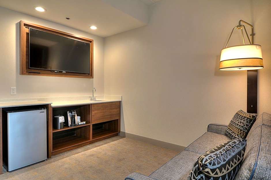 Holiday Inn & Suites Pigeon Forge Convention Center By IHG