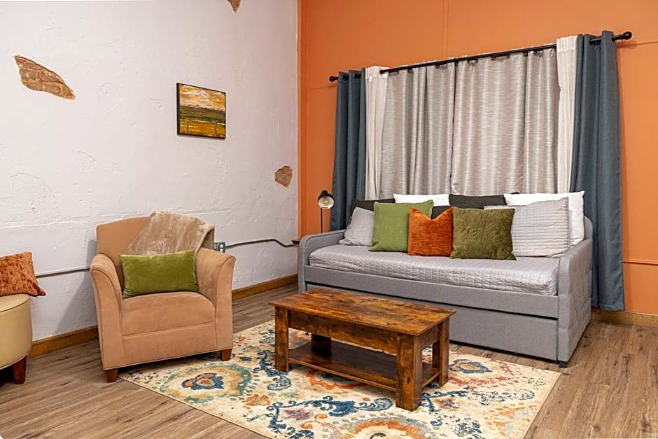Hartwell Suites