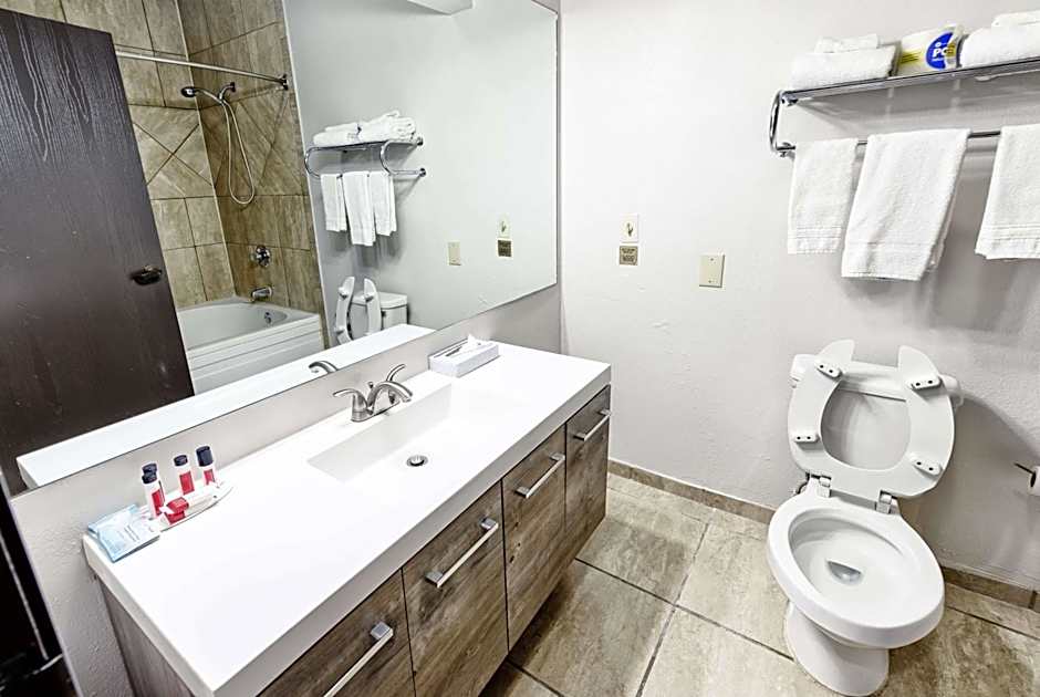 Super 8 by Wyndham High Point/Greensboro