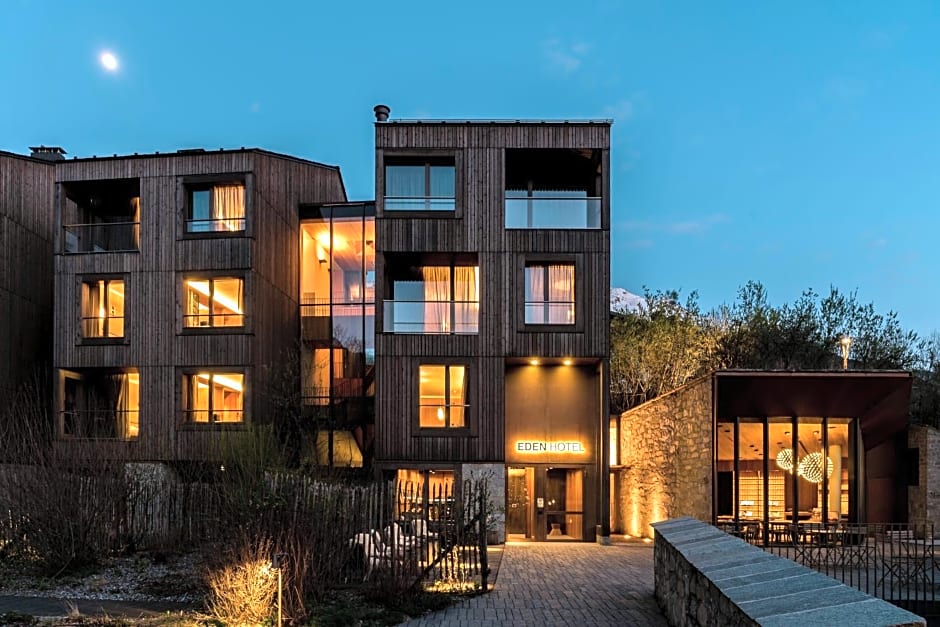 Eden Hotel