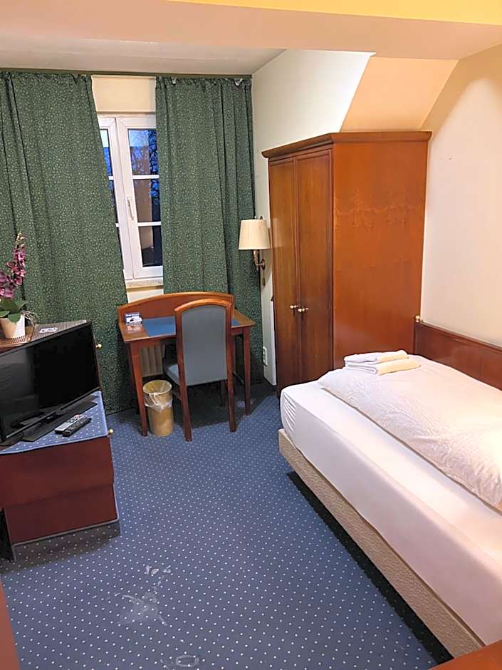 Hotel am Schloss - Frankfurt an der Oder