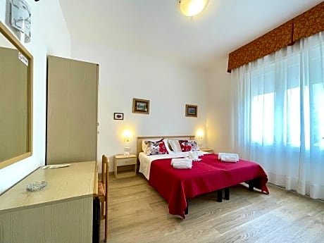 Double Room (1 Adult) with Beach Access