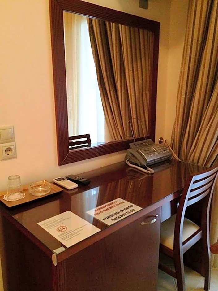 Nefeli Boutique Hotel