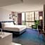 The Starling Atlanta Midtown, Curio Collection by Hilton