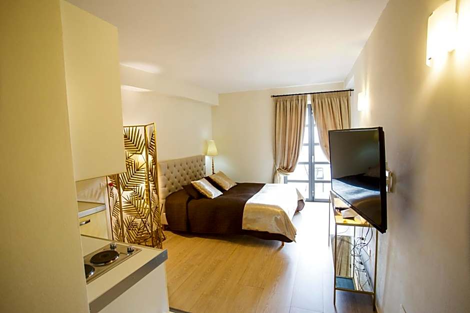 Miramare Apartments&Suites