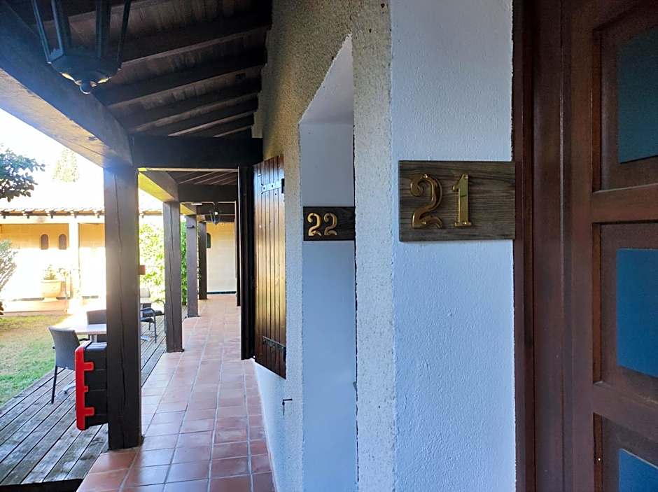 Hôtel et Appart'Hôtel Le Relais Du Val D'Orbieu