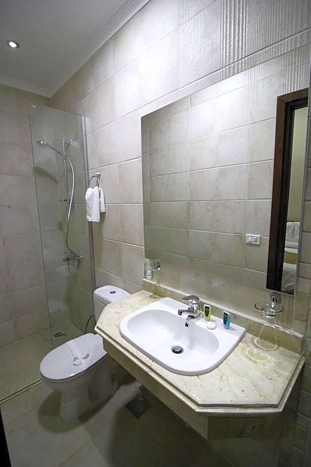 Miramar Talaat Harb Square