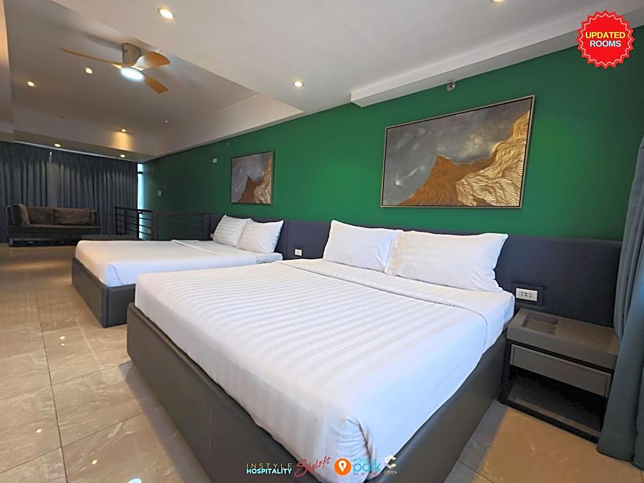 Photo 1 of 8 of Executive Suite