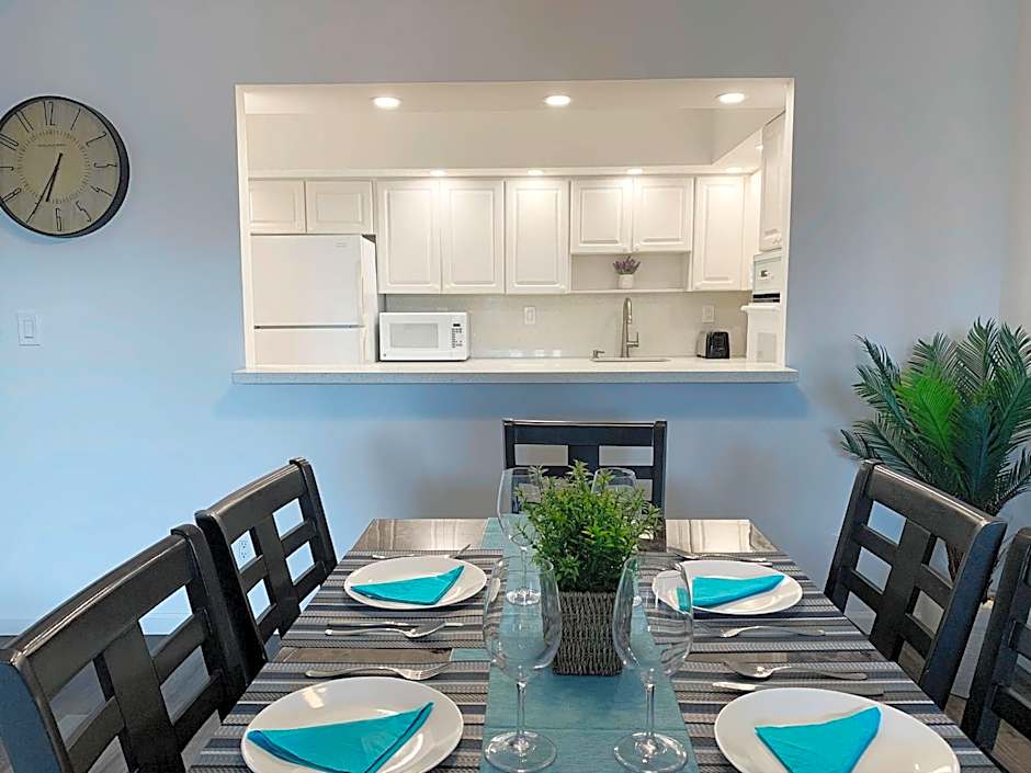 Beach Apartment at Condo-hotel