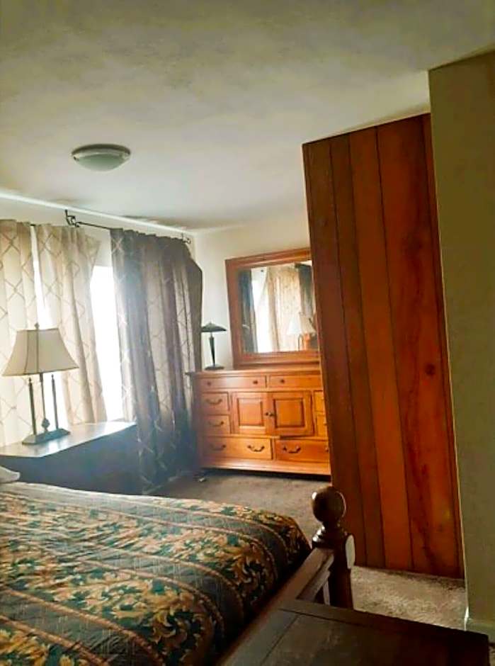Holiday Lodge Virginia
