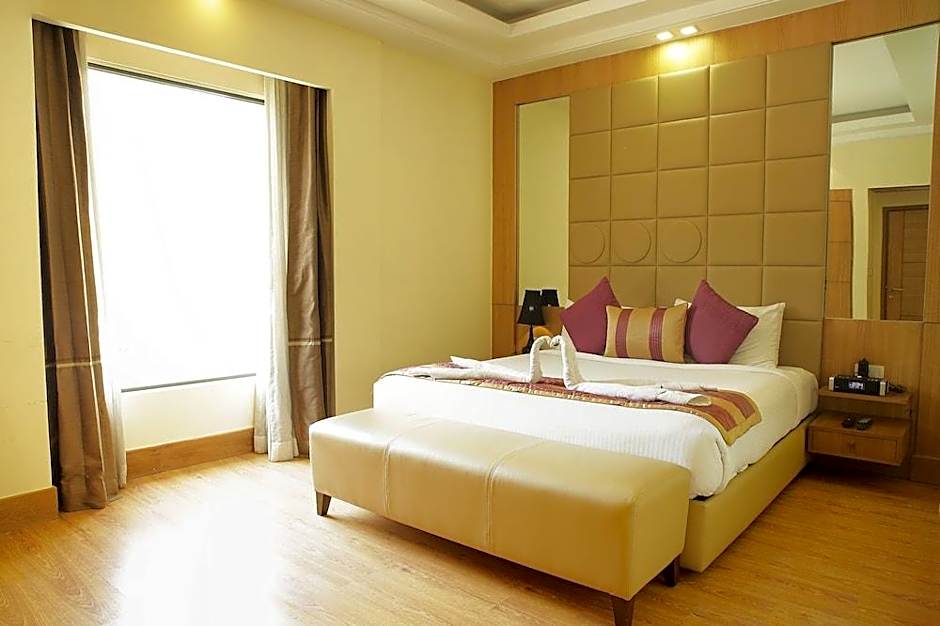 The Ocean Pearl Gardenia