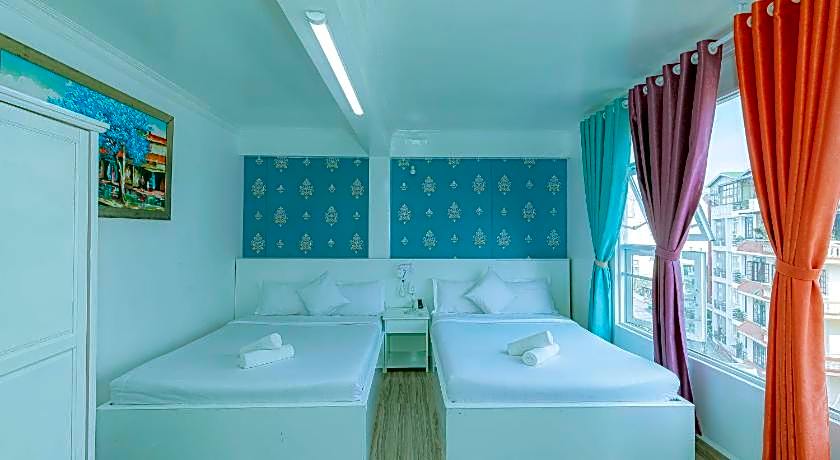 Ken's Backpackers Hotel
