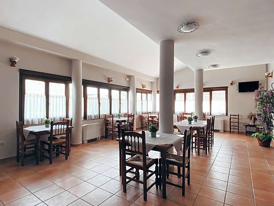 Hotel Valdevécar