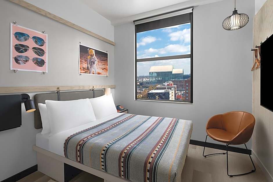 Moxy Houston Downtown