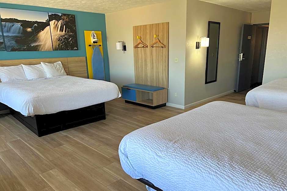 Days Inn by Wyndham Warrensburg