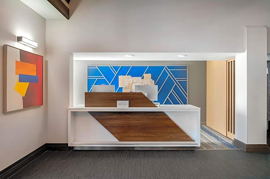 Holiday Inn Express Hotel & Suites Bentonville By IHG