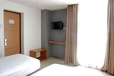 EXPANDER HOTEL Semarang (Formerly CityOne)