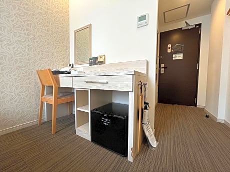 Standard Double Room - Non-Smoking