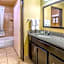 Landmark Suites - Williston