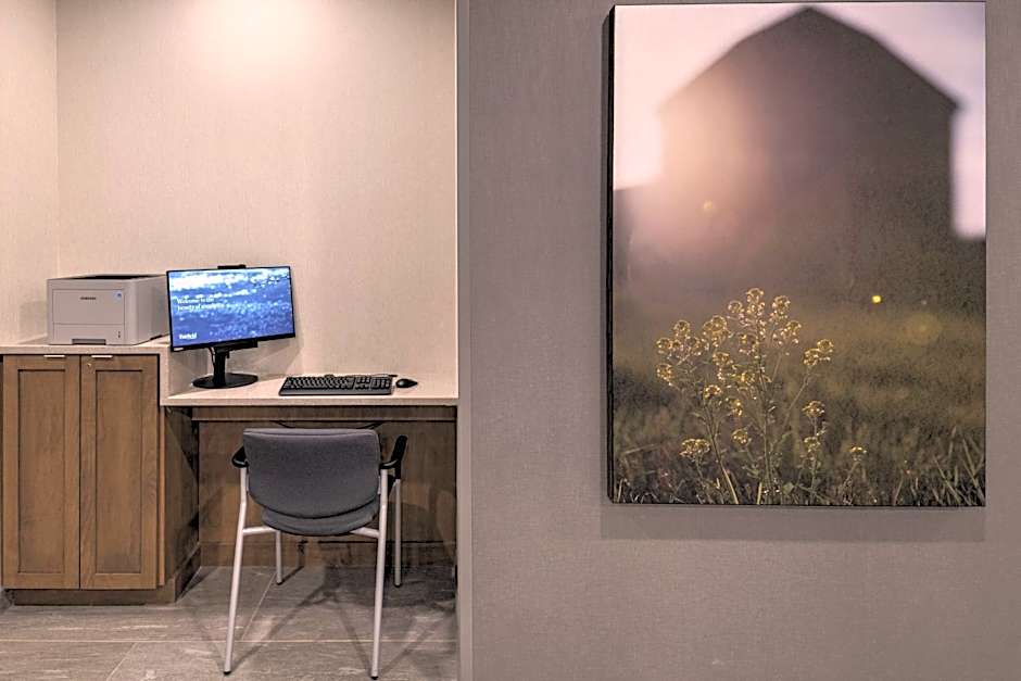 Fairfield Inn & Suites by Marriott St. Louis Downtown