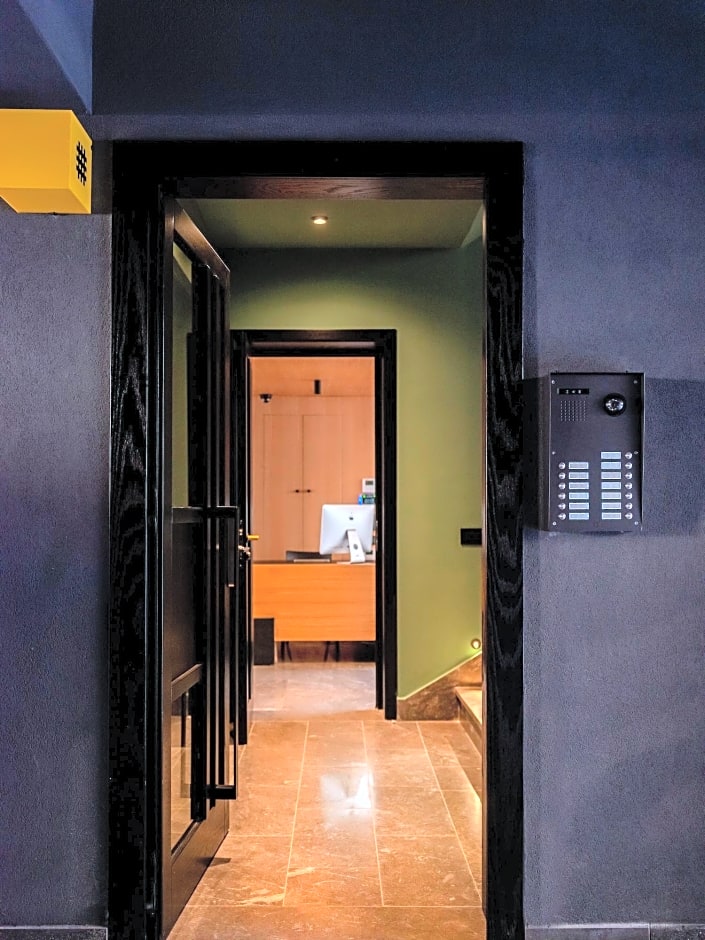 3 Pines Design Living