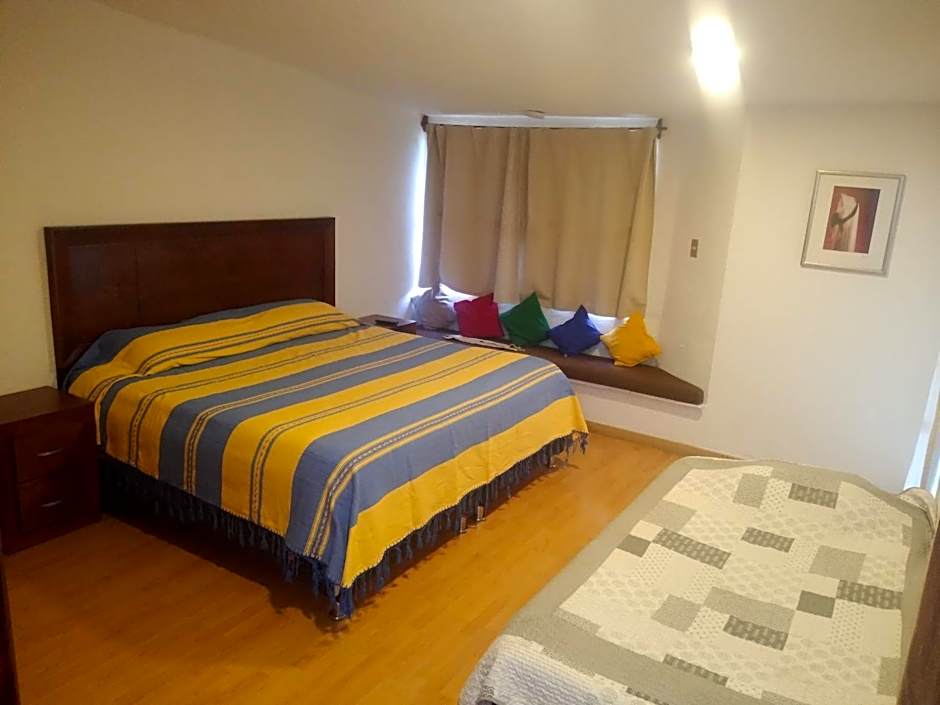 Finca Mc'Clau Teotihuacan, Casa residencial entera