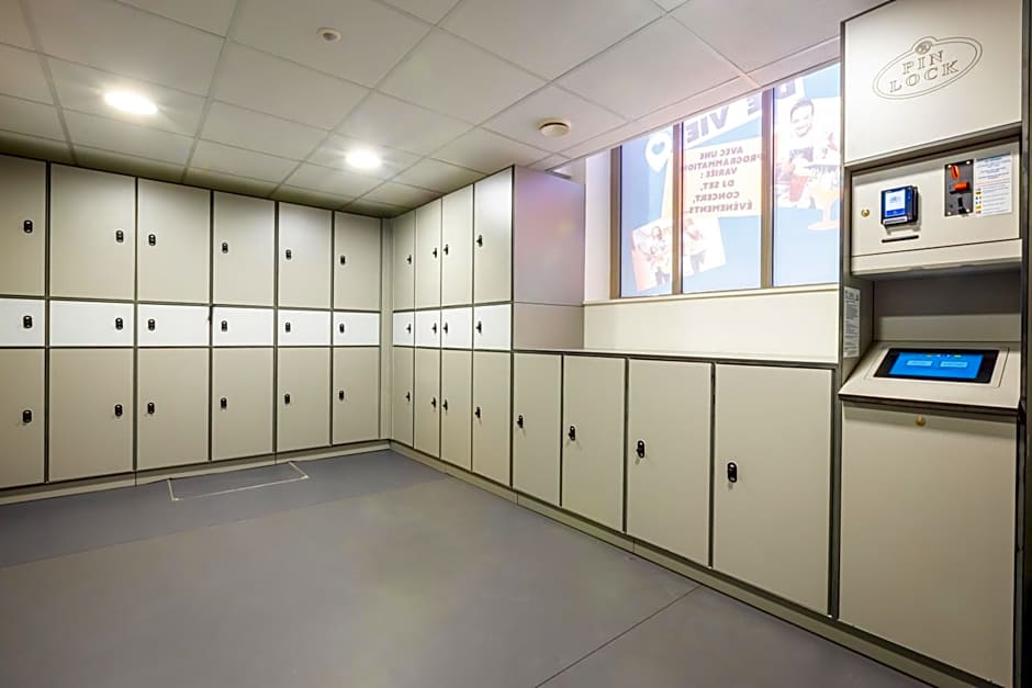 The People - Strasbourg