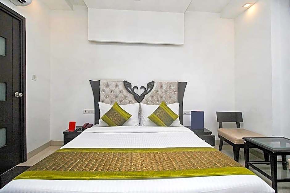 FabHotel Arihant Inn