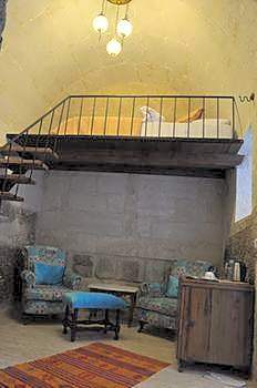Salkım Cave House