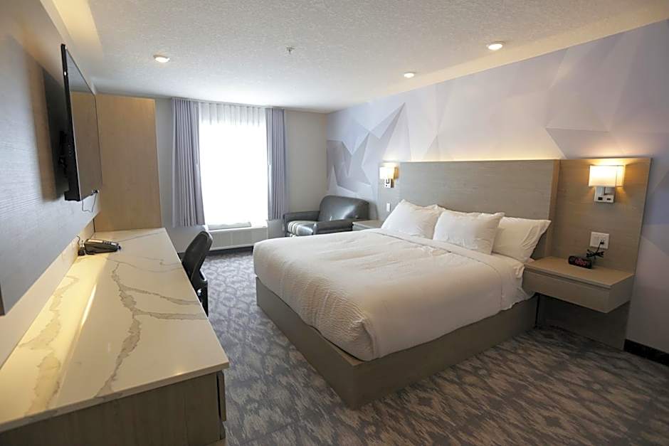 Days Inn by Wyndham Calgary North Balzac