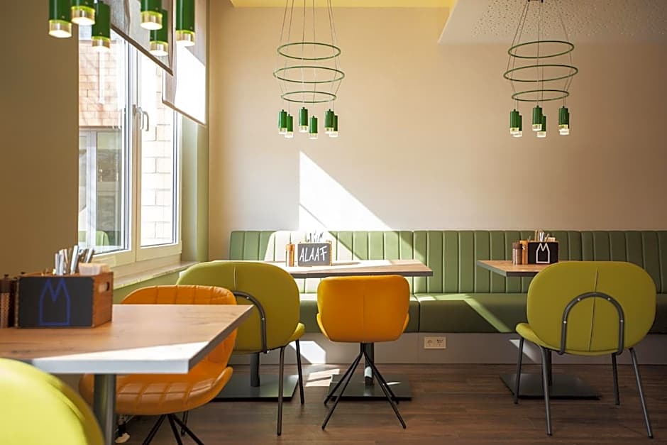 Holiday Inn - The Niu, Mill Cologne Mulheim By IHG