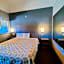 Regency Inn & Suites By Capital O Houston IAH Airport