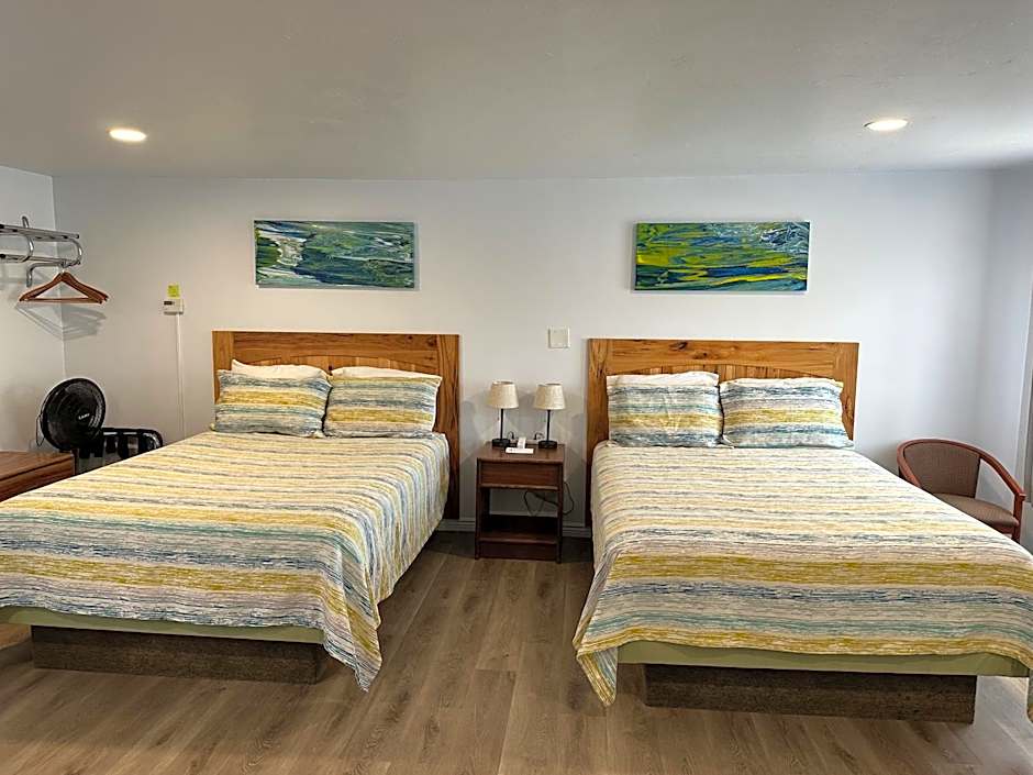 Lamplighter Lodge