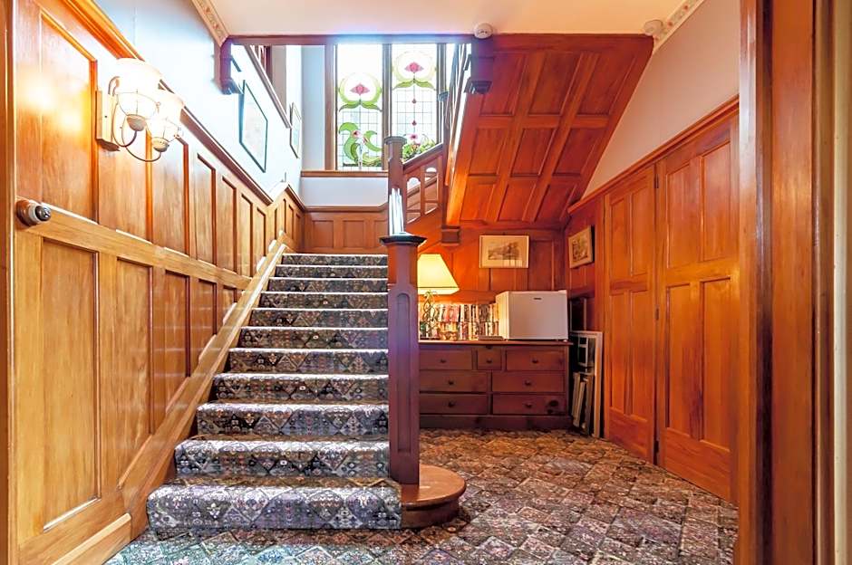 Dyers House