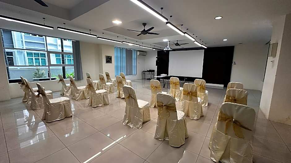 D'Embassy Serviced Residence Suites