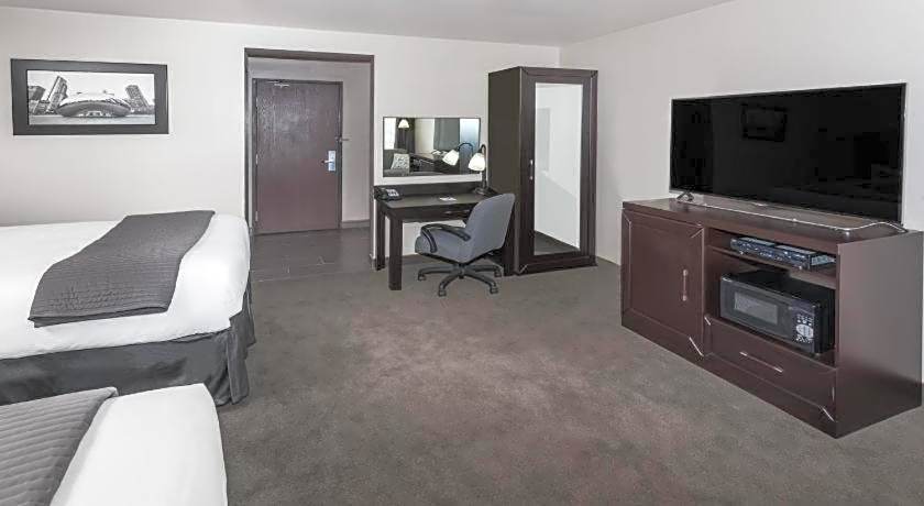 Baymont by Wyndham Glenview