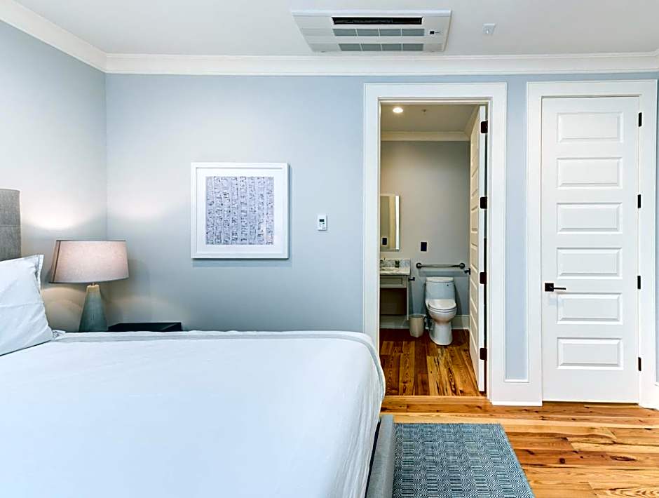 The Quarters on King