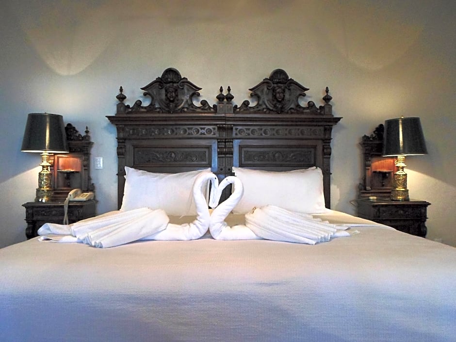 Hotel Virrey De Mendoza