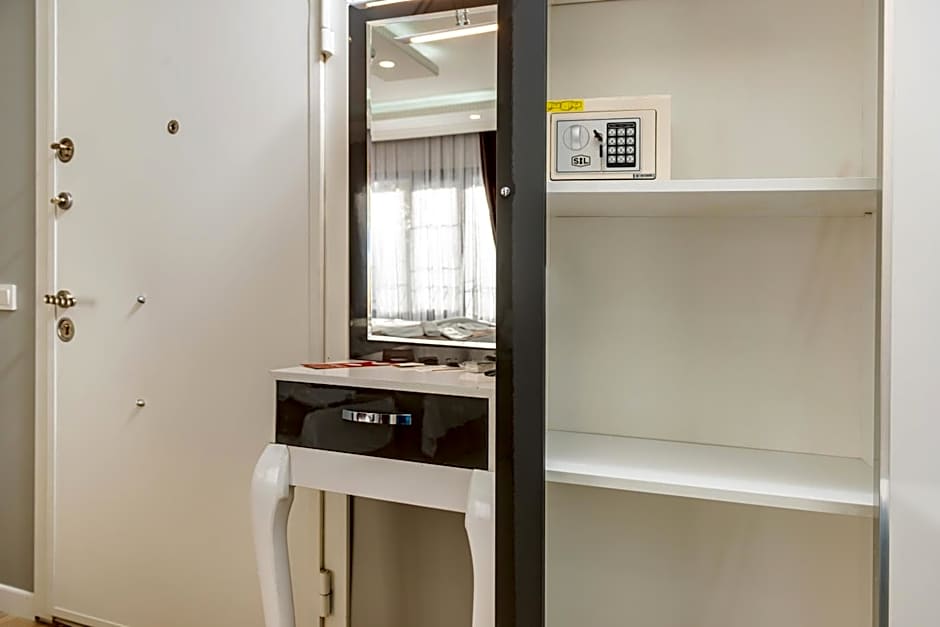 Gloria Suites Old City