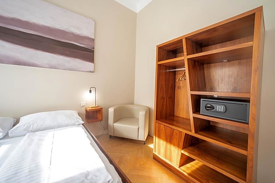 Sophie's Hostel